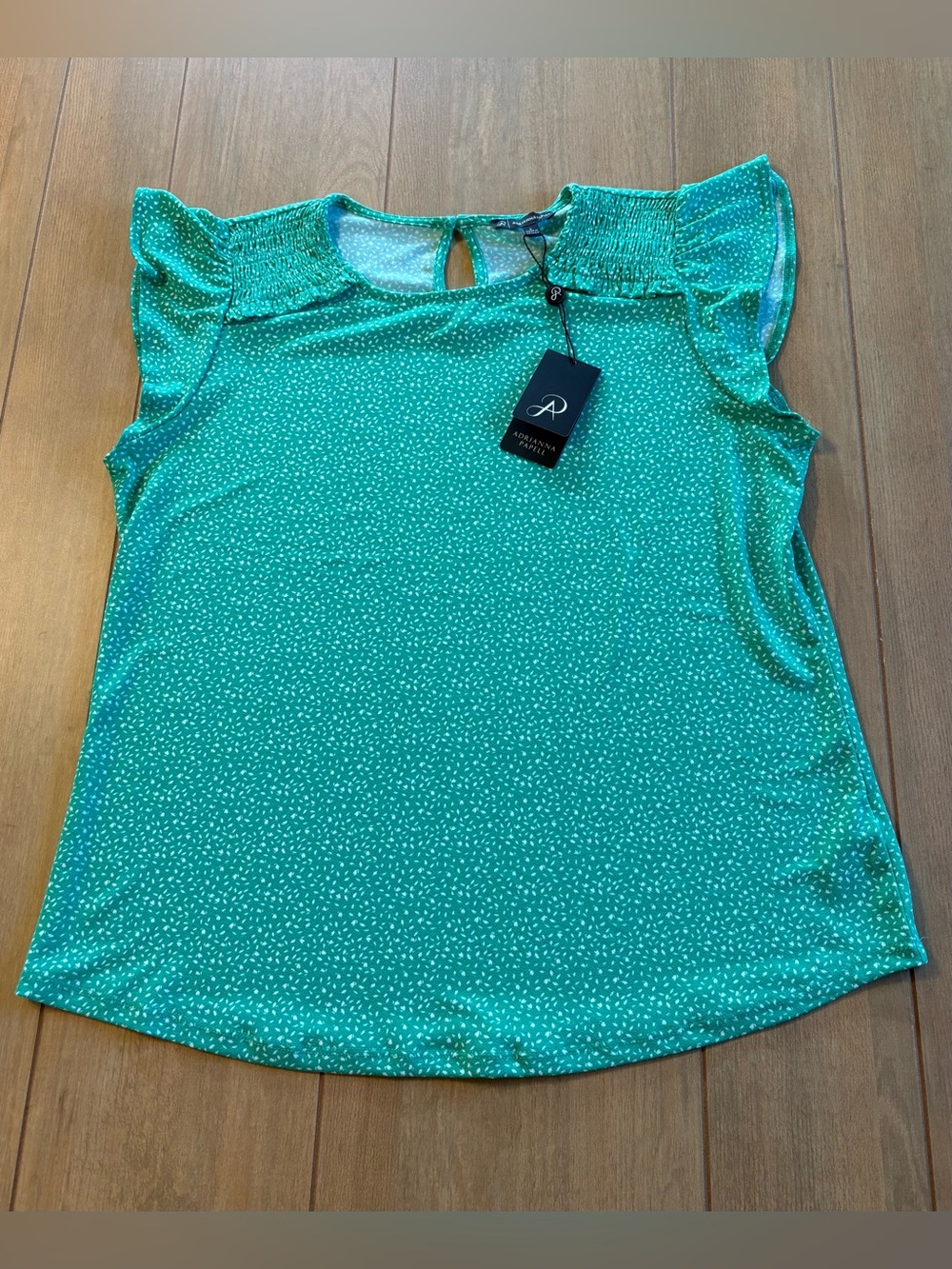 Adrianna Papell NWT Green Flutter Sleeve Blouse Size Large Smocked Shoulder Work - Picture 9 of 15